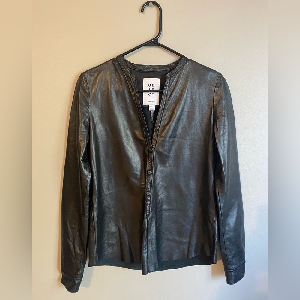 Danier NWOT Genuine Leather Black Shirt / Top Blouse Soft Size 2XXSmall - Picture 1 of 8